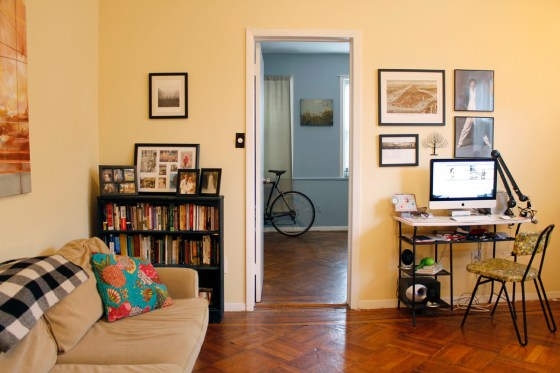 Elizabeths 480 sqft Brooklyn Apartment 08