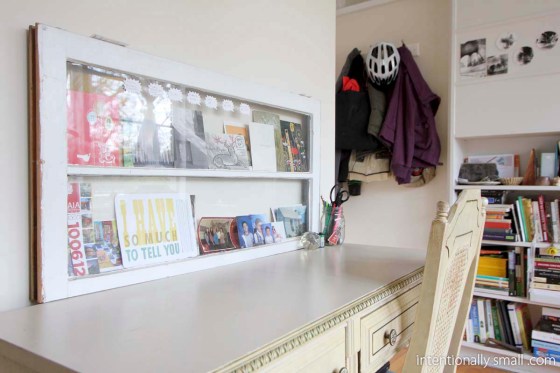 Window Frame Display 01