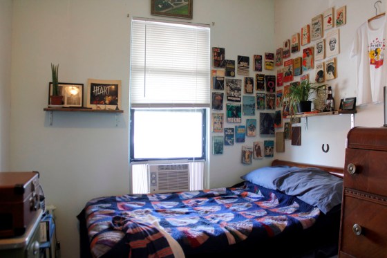 Margaret and Brandons 485 sqft Brooklyn Apt 08